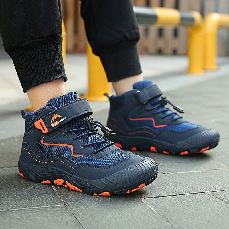 Autumn and Spring New Leisure Fashion Trend Versatile Mid Top Outdoor Children's Mesh Shoes Casual Shoes Anti slip Children's Shoes