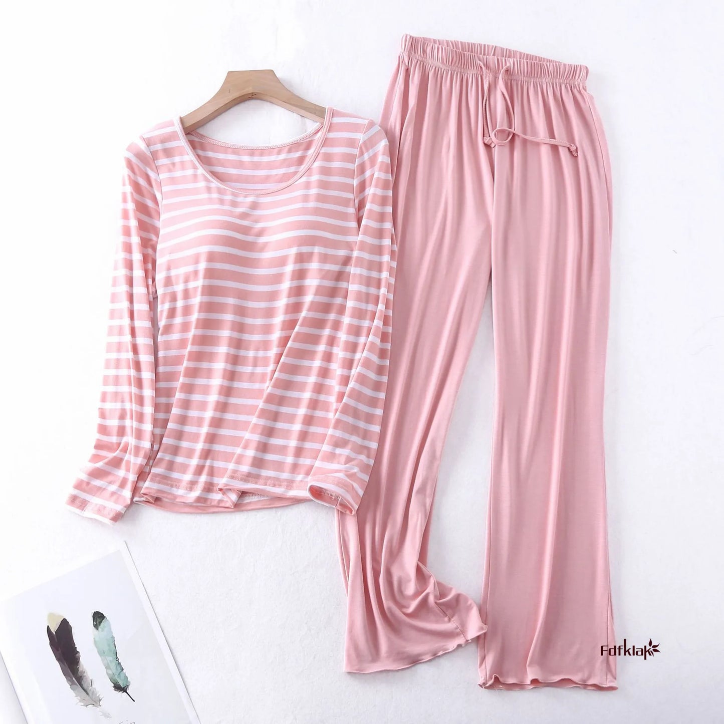 Casual Loose Pajamas for Women Long Sleeve Spring Autumn Pijamas Womens Sleepwear Bra pad Stripe Modal Ladies Set Pyjama Femme