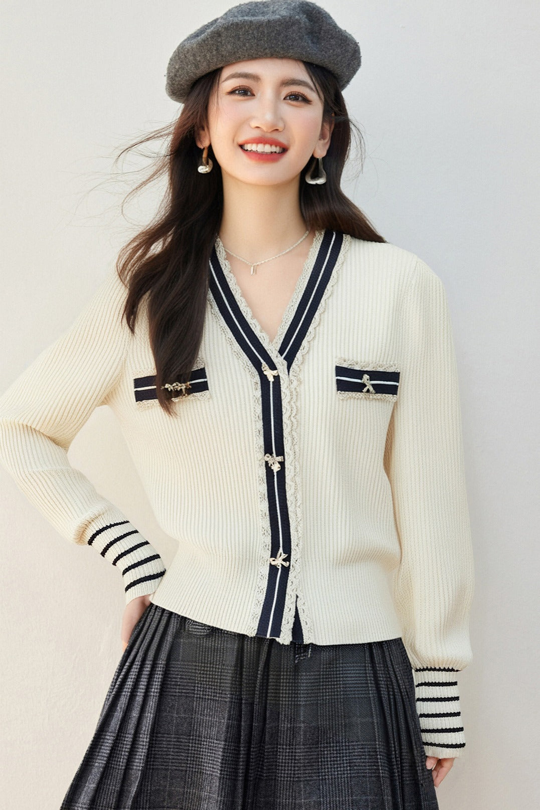 Cute V-neck Lace Patchwork Knit Cardigan Top for Women, Korean Academic Style